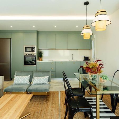 Reformed And Comfy- 2Bd 2Bth- Arenal Apartment Seville Luaran gambar