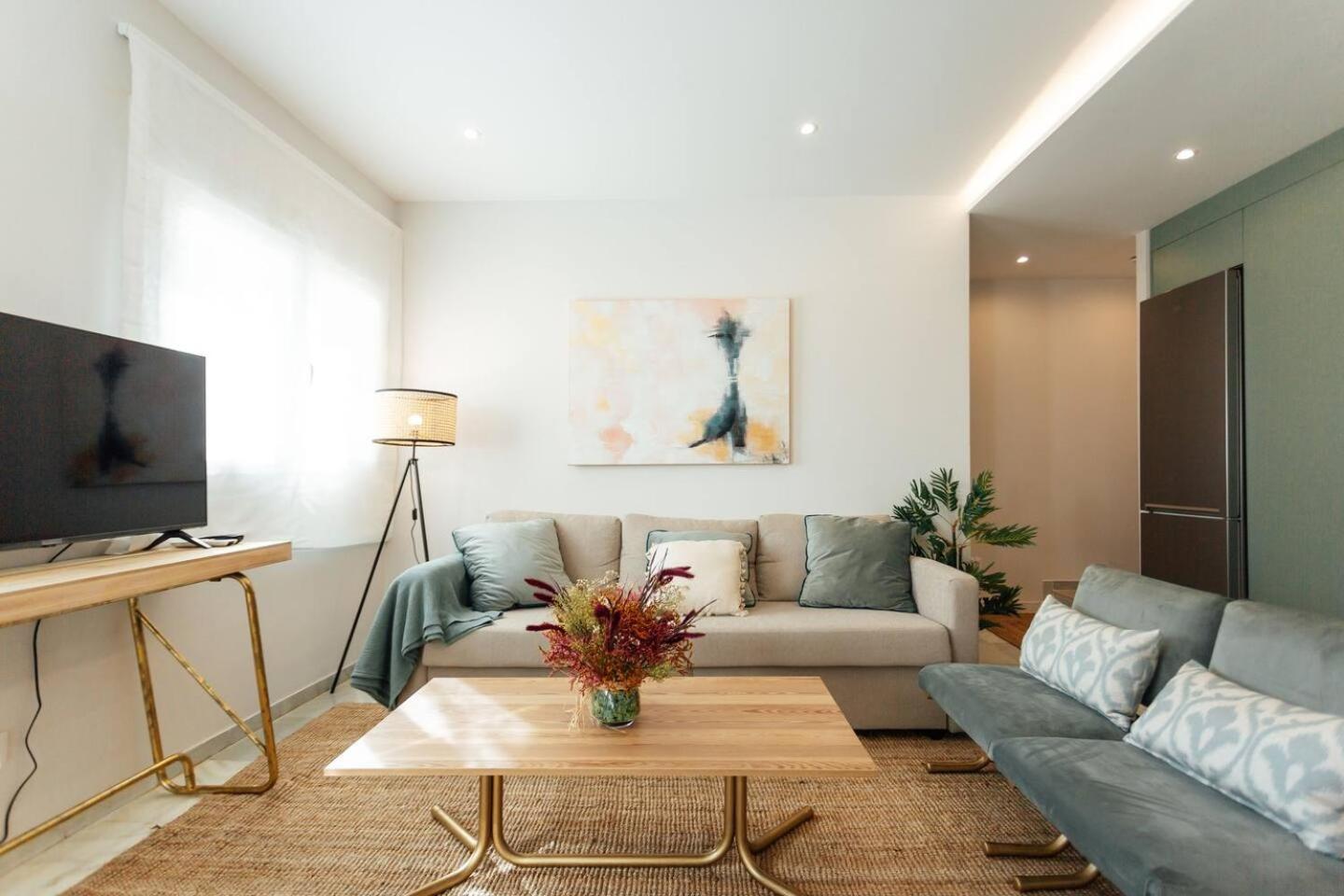 Reformed And Comfy- 2Bd 2Bth- Arenal Apartment Seville Luaran gambar