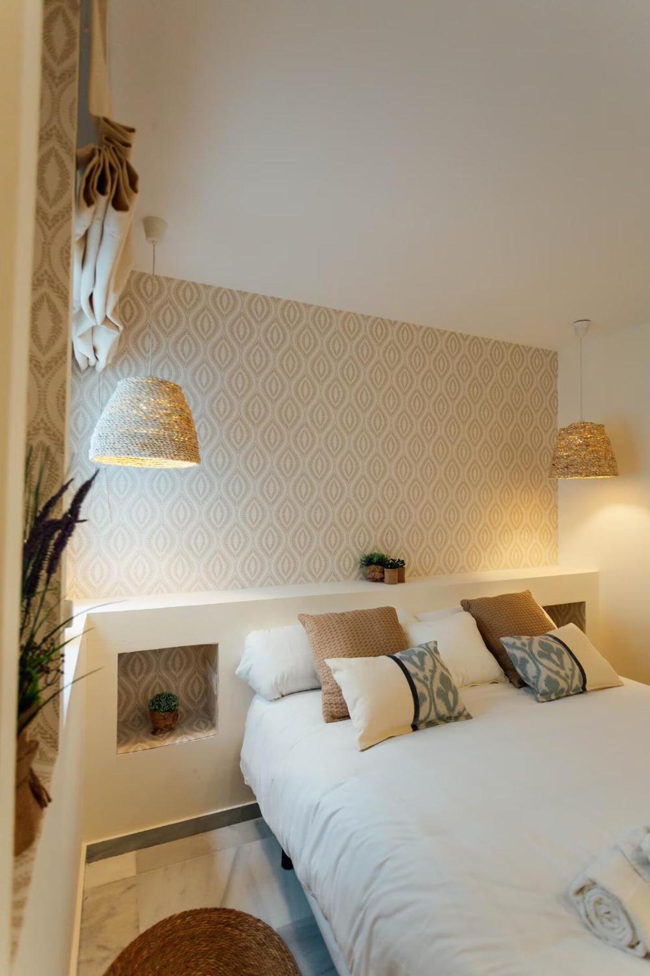 Reformed And Comfy- 2Bd 2Bth- Arenal Apartment Seville Luaran gambar